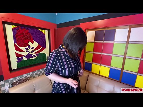 ❤️ Japonska lepotica z velikimi joški masturbira s seks igračkami in doživi orgazem. V intervjuju govori o svoji izkušnji s seksom. Ogromne joške in kosmata pička glasno stokajo. Osakaporn ❤️❌ Trdi porniči na sl.com-porn-kai.ru